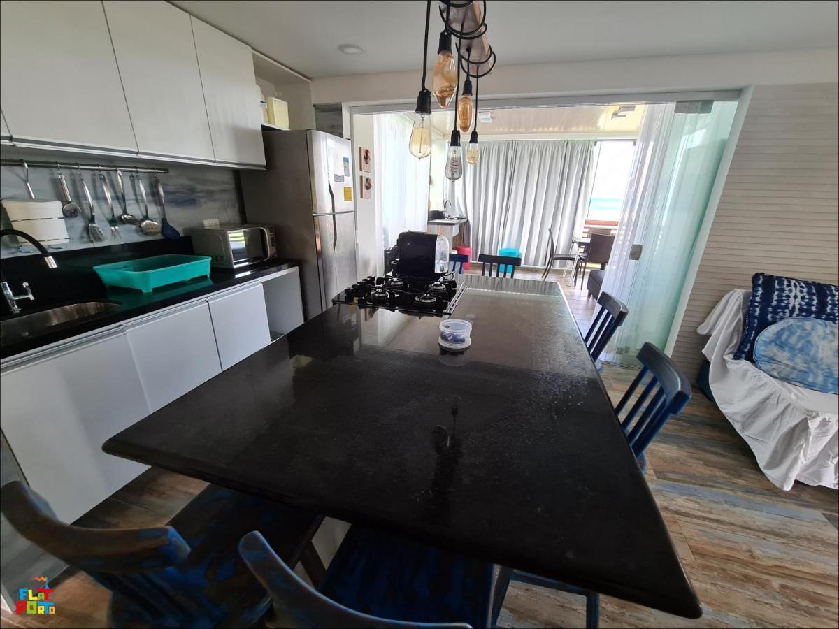 Apartamento Localização Do Empreendimento, Beira Mar Térreo *